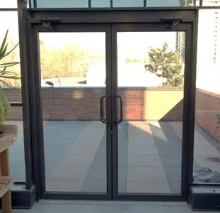 Commercial Clear Glass Gate