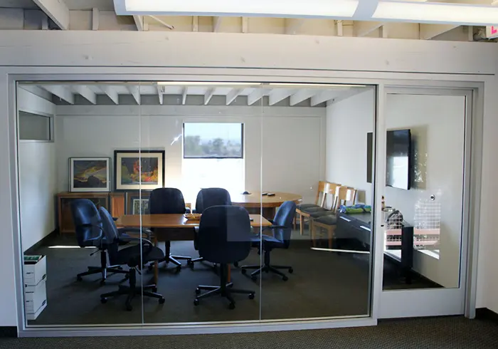 Custom Glass Partitions for Offices & Businesses