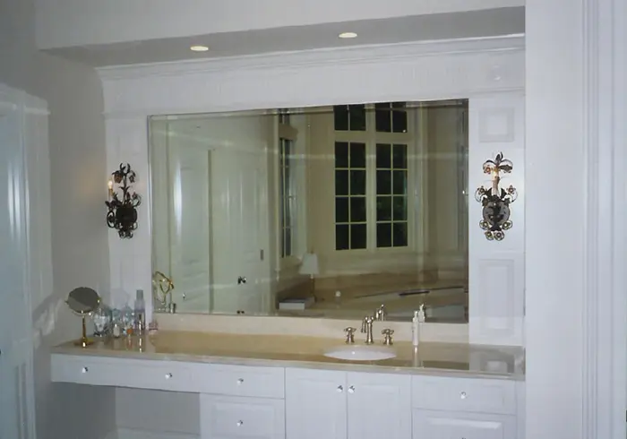 Custom Cut Bathroom Mirror Installation for La Mesa